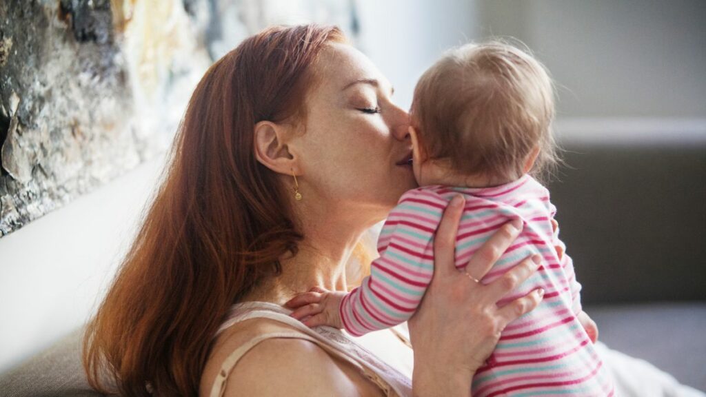 Dürfen Mamas ihre Kinder nicht auf dem Mund küssen?