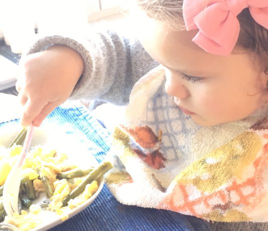 Baby-led Weaning kann für dein Baby gefährlich werden.