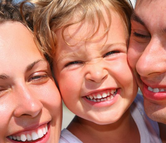 Glückliche Familie