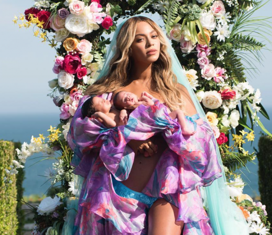 Beyoncé zeigt endlich ihre Zwillinge