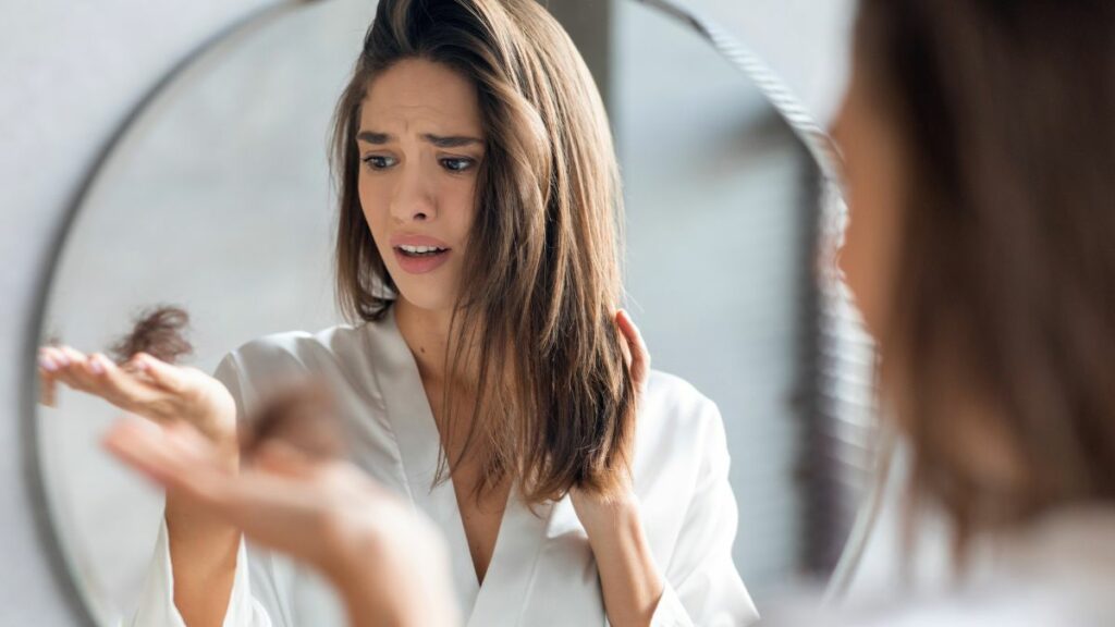 Mit Video: So sieht Haarausfall nach der Schwangerschaft wirklich aus