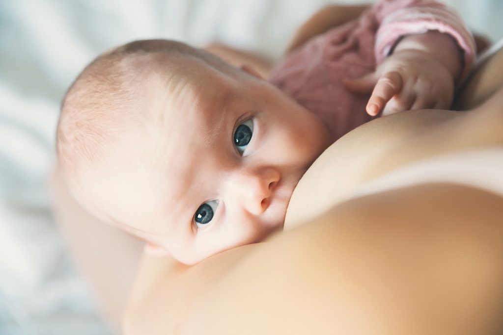 Warum stillen nicht nur für dein Baby gesund ist – sondern auch dich schützt