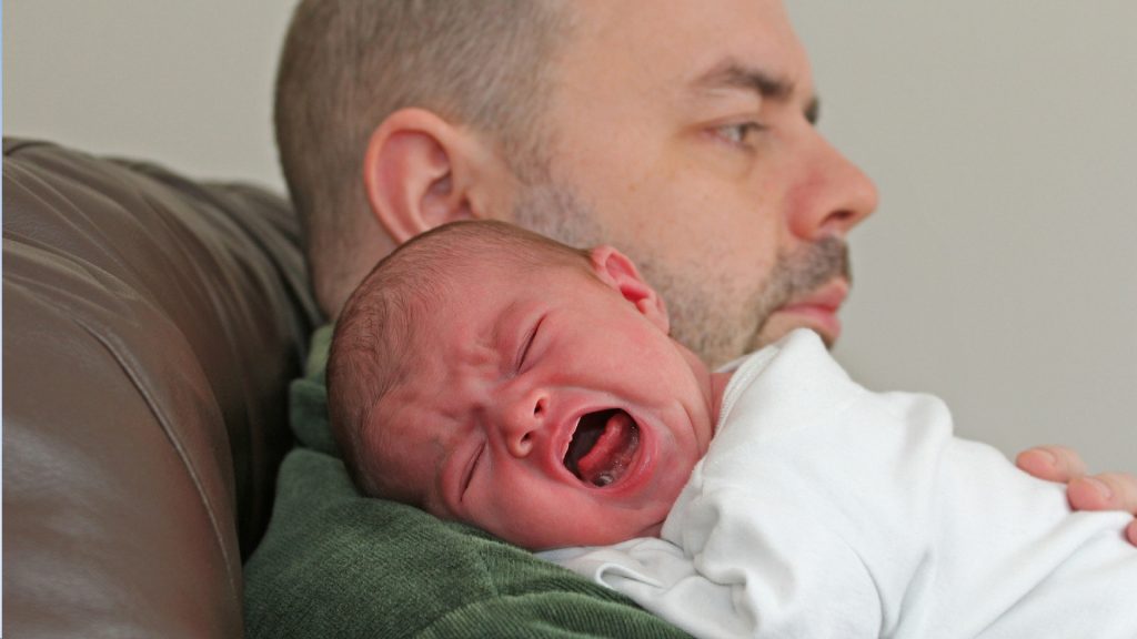 „Ich erlebe Eltern, die nicht mehr können.“ Eine Therapeutin hilft Familien, die ein Schreibaby haben