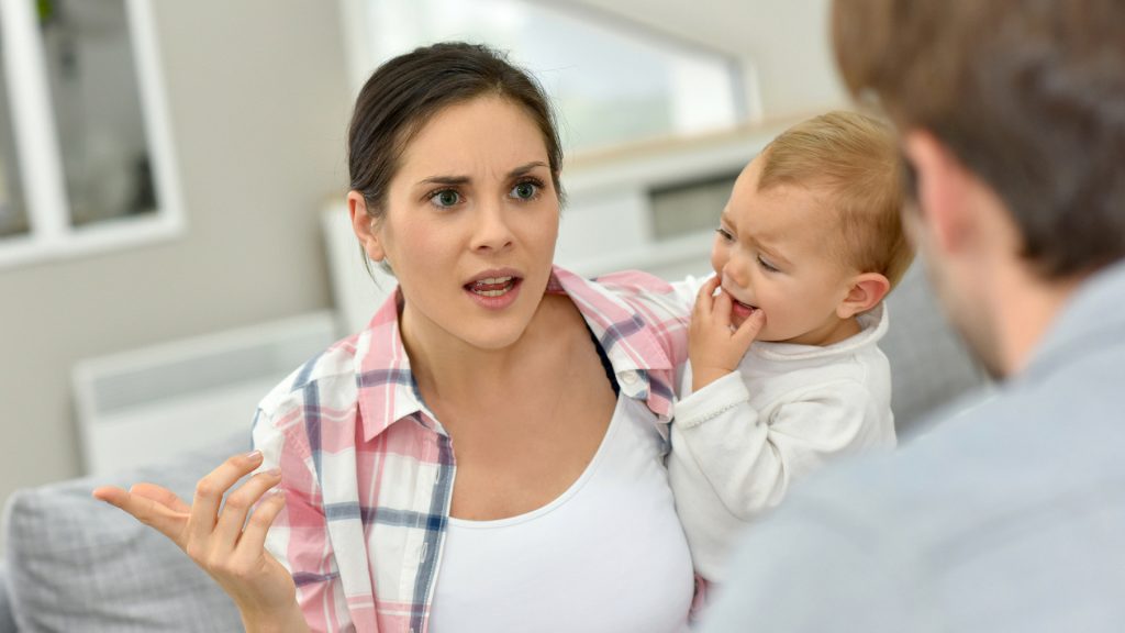 Seitdem das Baby da ist, gibt es ständig Streit? Hier kommt unser Beziehungs-Rettungsplan