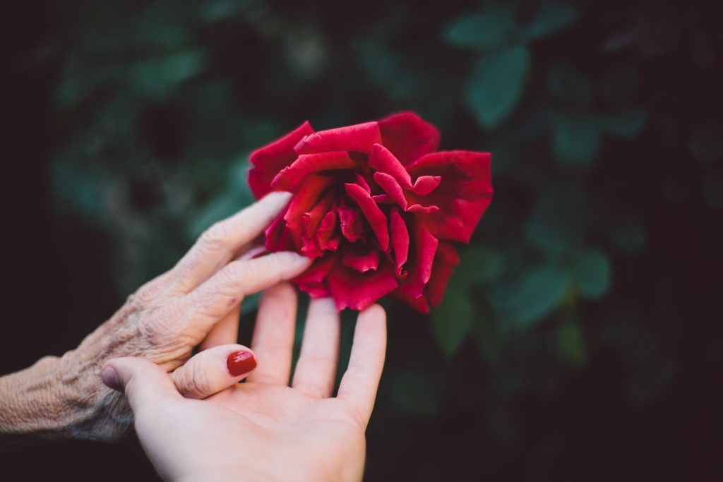 Muttertag früher und heute: Eine Oma erzählt