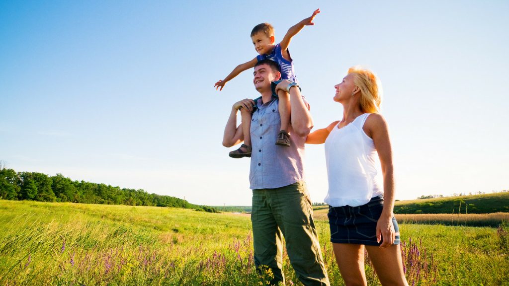 5 tolle und erschwingliche Urlaubsziele für junge Familien in Deutschland