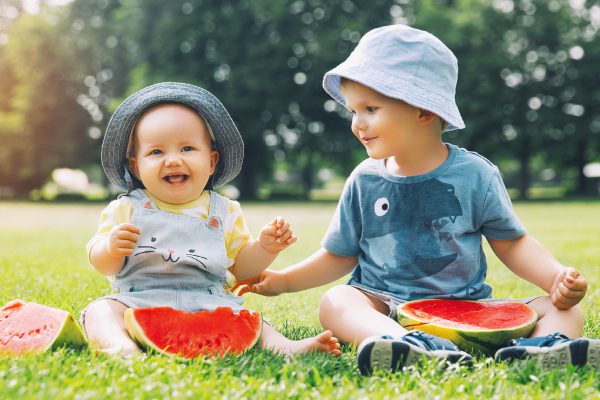 Juni-Babys
