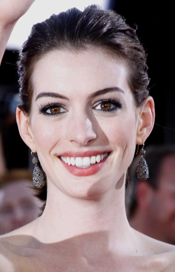 Anne Hathaway