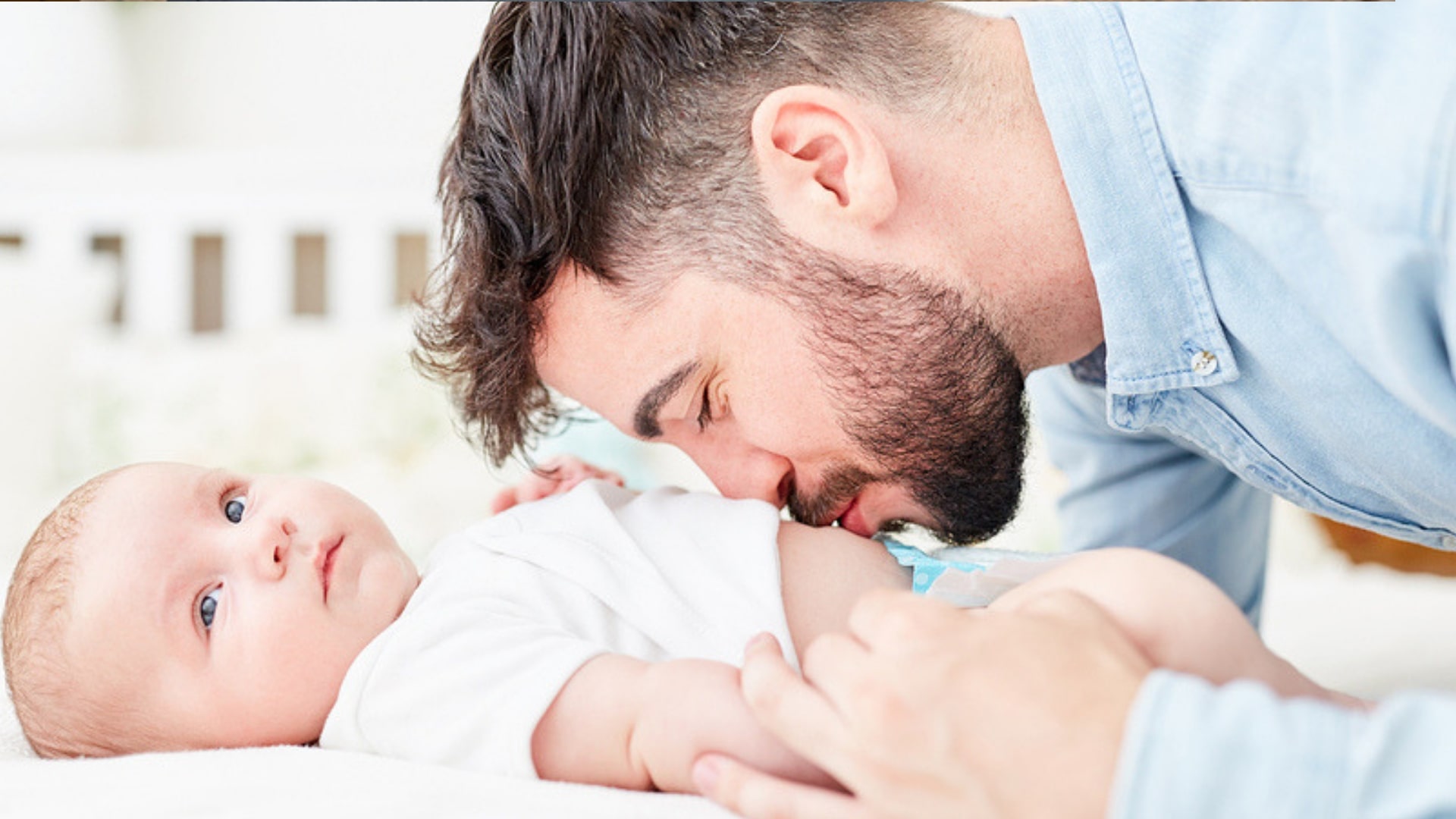 Schreistunden So Hilfst Du Deinem Baby Wenn Es Jeden Abend Weint