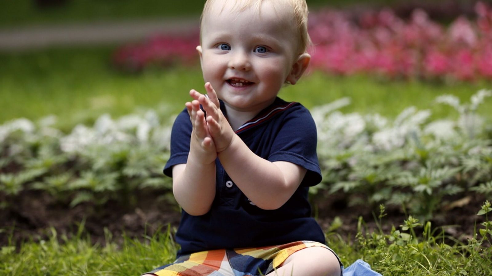 Wachstumsschub_Baby_Klatschen Echte Mamas