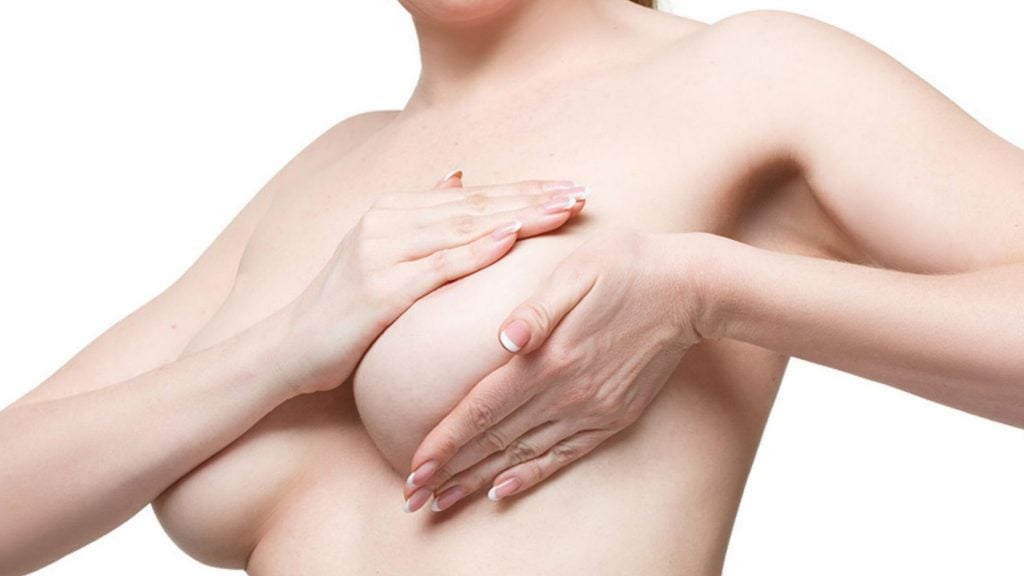 Brust selbst abtasten: Schnell, unkompliziert und potenziell lebensrettend