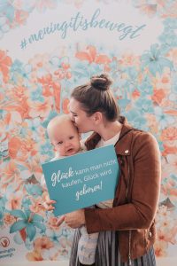 Bloggerin mit Baby beim "Meningitis bewegt." Lunch Talk