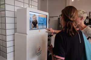 Info-Terminal beim "Meningitis bewegt." Lunch Talk