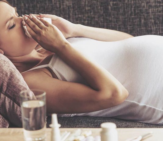 Schwanger und erkältet: Sind Nasentropfen in der Schwangerschaft gefährlich?
