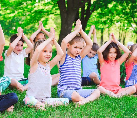 Yoga für Kinder ist eine wundervolle Sache.