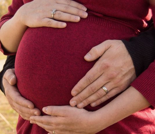 Coronavirus und Schwangerschaft: Auf was muss ich achten?