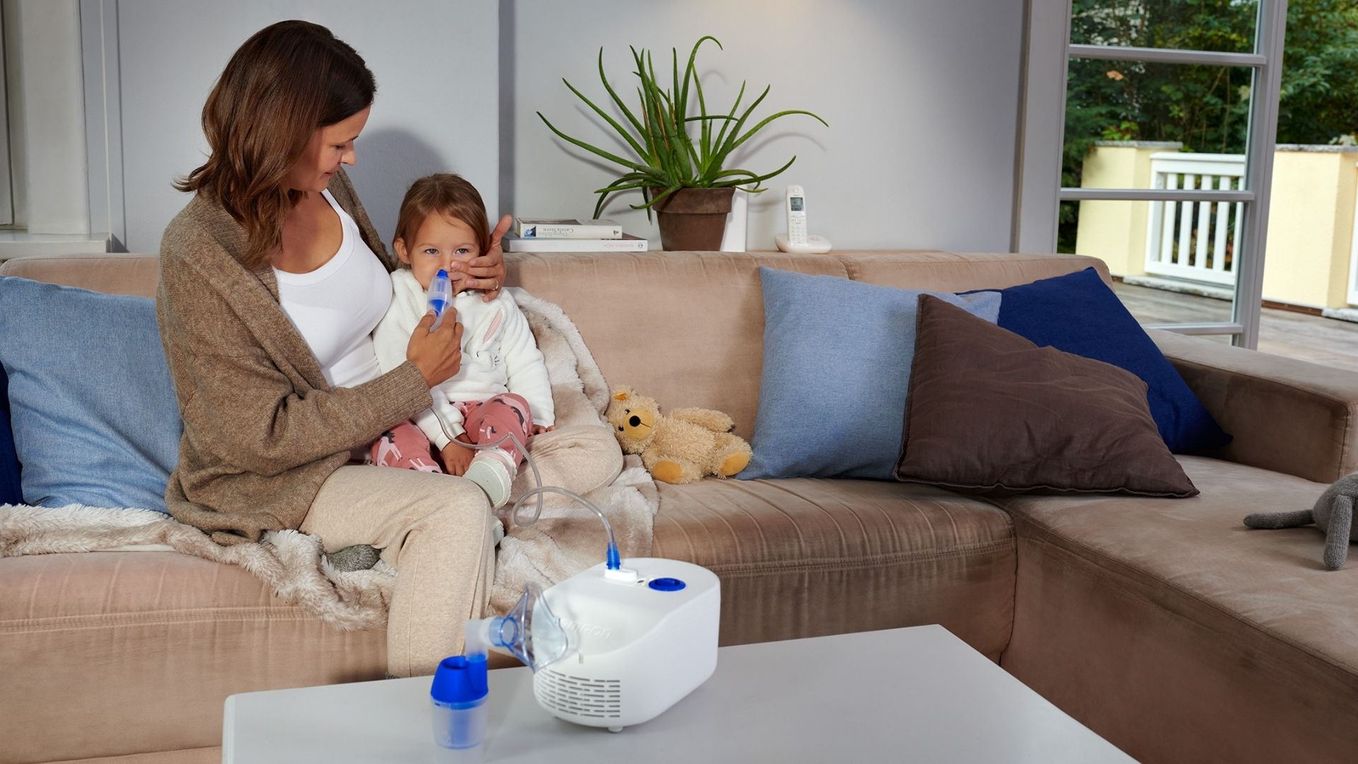 Diese neue Nasendusche lässt sich sogar bei kleinen Patienten easy anwenden.