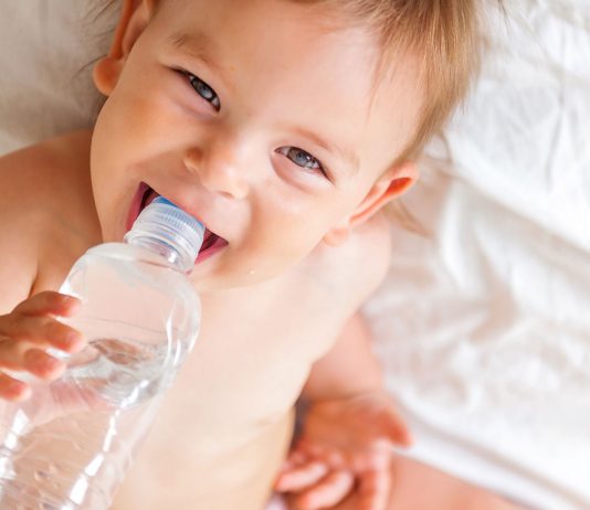 Babywasser ist keimfrei - aber oftmals nicht nötig.