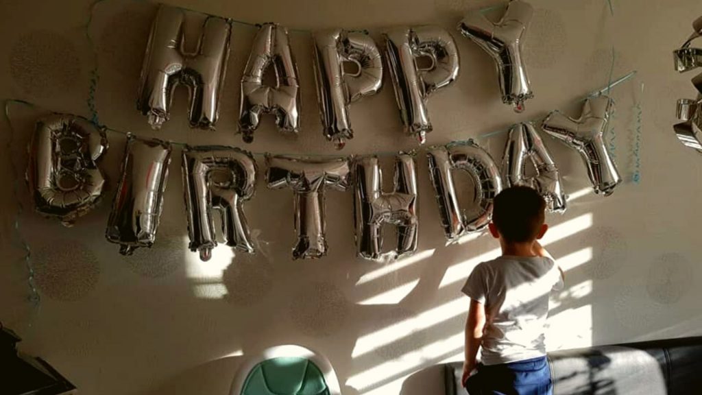 Mein Kind hat Geburtstag und muss ohne Freunde feiern Echte Mamas