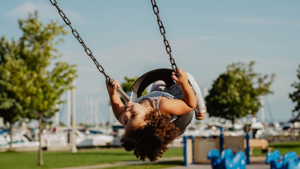 Wildes Kind: „Das ist der Grund, warum ich Helikopter-Mama bin.“