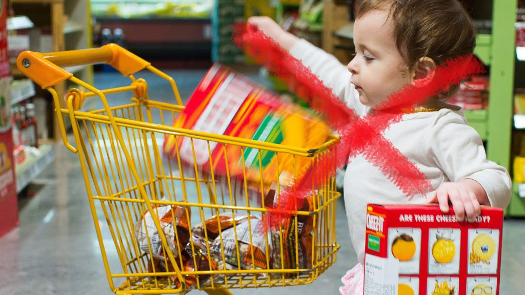 Wegen Corona gesetzlich erlaubt: Dürfen Geschäfte Kinder aussperren?