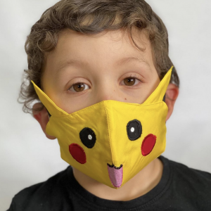 Kinder Maske mit Pikachu-Motiv