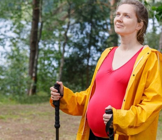 Wandern in der Schwangerschaft kann gesund sein - wenn du ein paar Dinge beachtest.