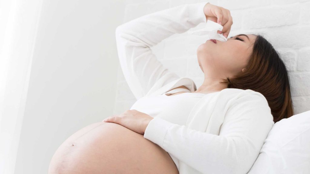 Nasenbluten in der Schwangerschaft: Das hilft!