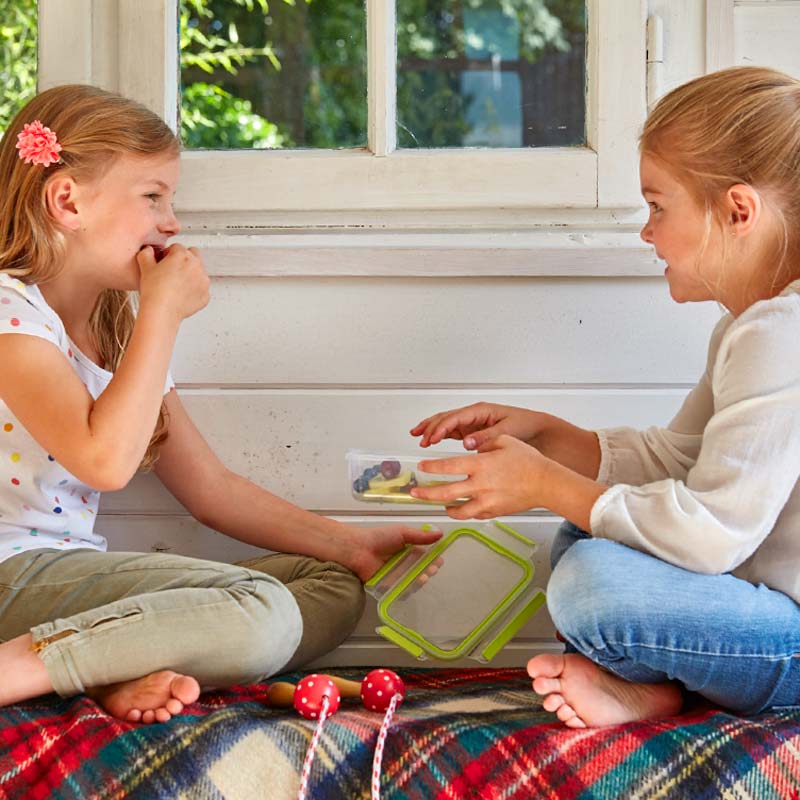 Mieses Wetter? Dann picknicken wir mit den Kindern eben drinnen!