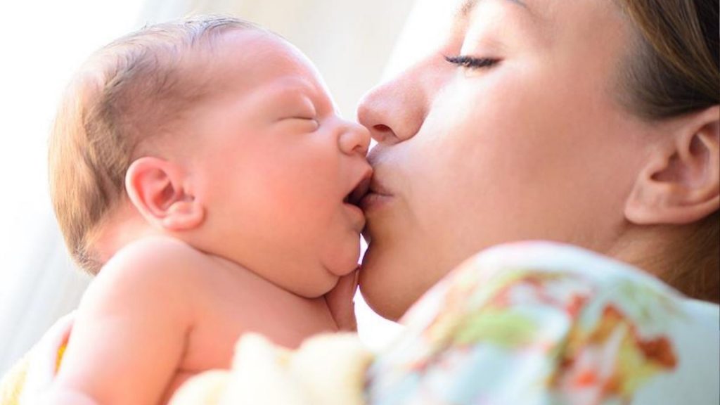 9 Dinge, die ihr über die Zeit nach der Geburt wissen solltet