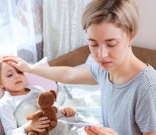 „Nicht schon wieder, mein Schatz...“ Häufen sich die Krankentage der Kinder, wird es für Arbeitnehmer häufig brenzlig.