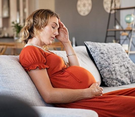 Macht uns eine Schwangerschaft etwa dümmer? Studie schürt diesen Verdacht