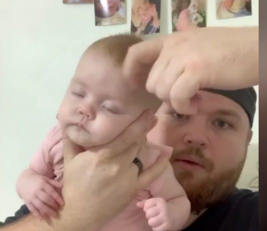 Dieser Papa verrät einen Einschlaftrick – und das Video ist so so süß!