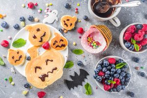 Kürbis-Pancakes als Halloween-Snack