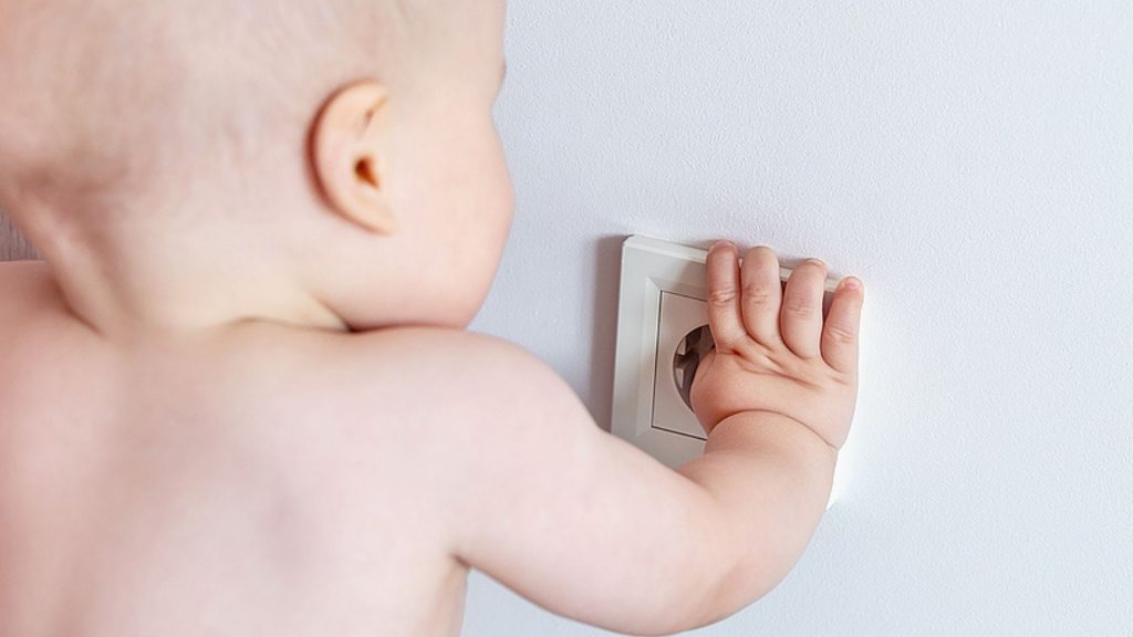 Kindersicher wohnen? „Nö, meine Kinder sollen ihre Grenzen erfahren!“