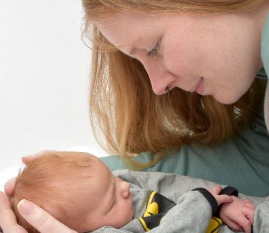 Mama Natascha blickt trotz ihrer traumatischen Erfahrung positiv in die Zukunft.