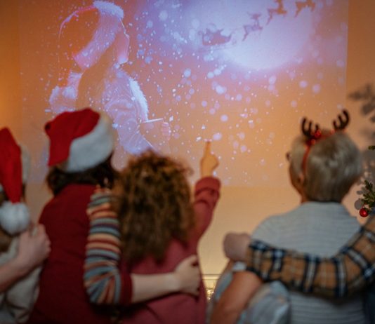 Weihnachtsfilme gehören in der Weihnachtszeit dazu