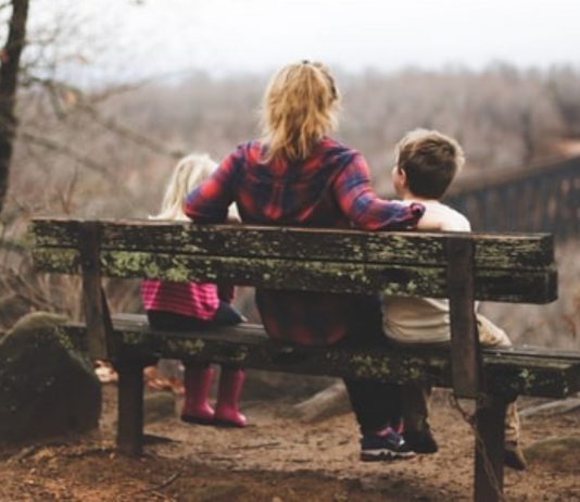 Alleinerziehende Mamas können ihre Elternliebe mit niemandem teilen