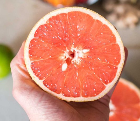 Grapefruitsaft soll beim Kinderwunsch helfen.