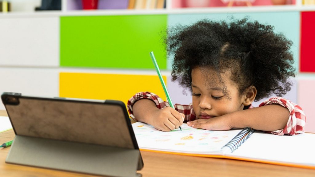 Erste Studien zeigen, was der Lockdown mit Kindern macht