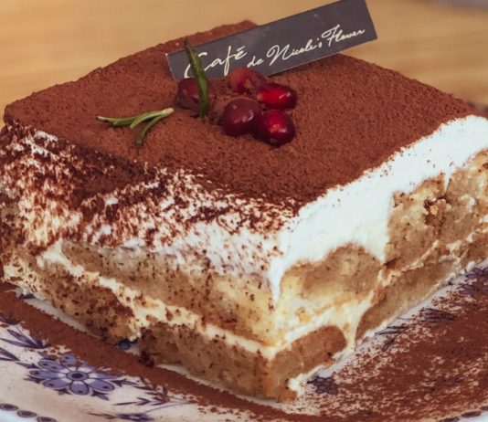 Klassisches Tiramisu ist während der Schwangerschaft tabu - aber es gibt Alternativen.