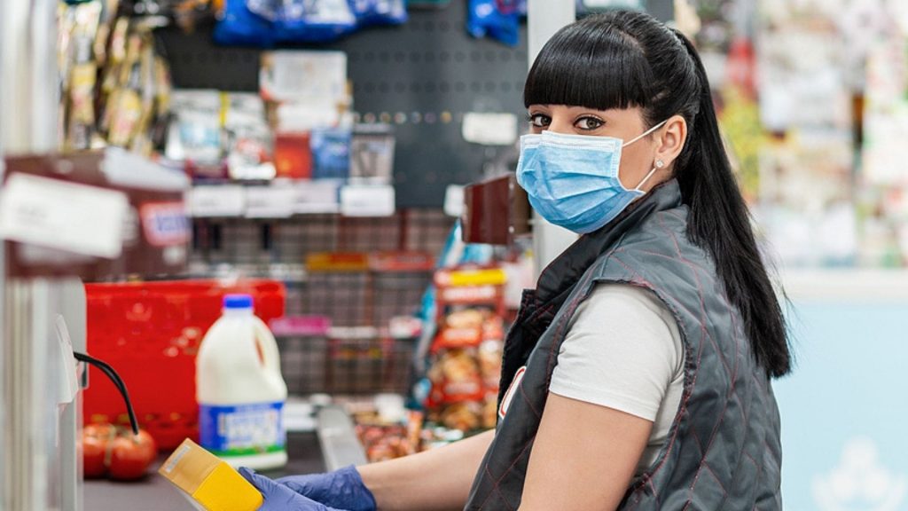 „Wir sind der Abschaum!“ Supermarkt-Mitarbeiter im Lockdown