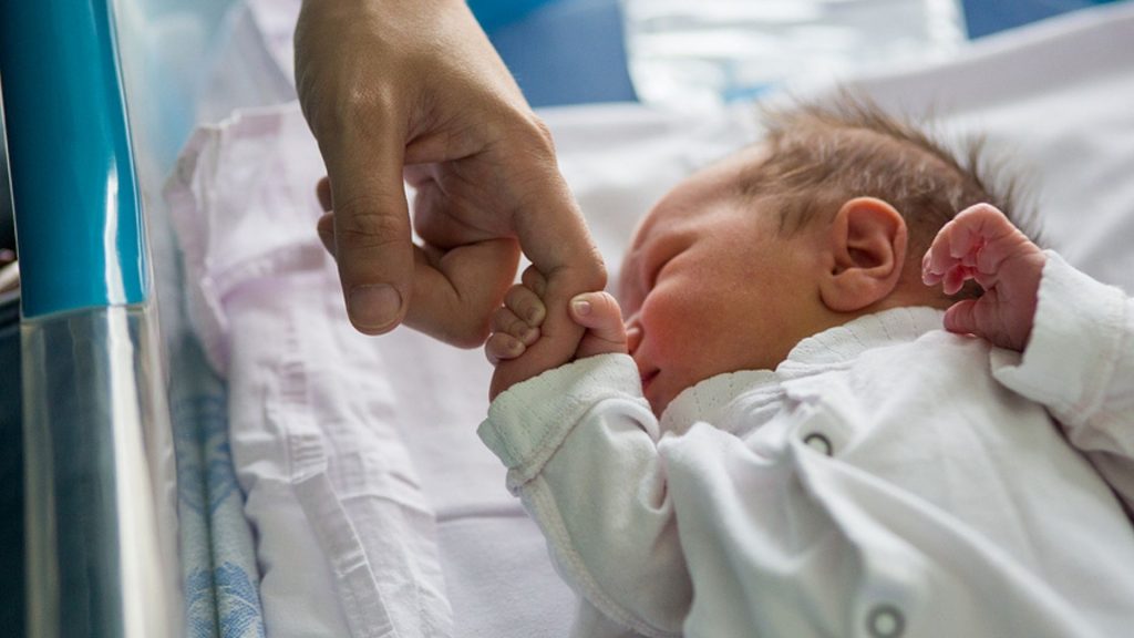 Covid-Impfung: Geben Schwangere Schutz ans Baby weiter?