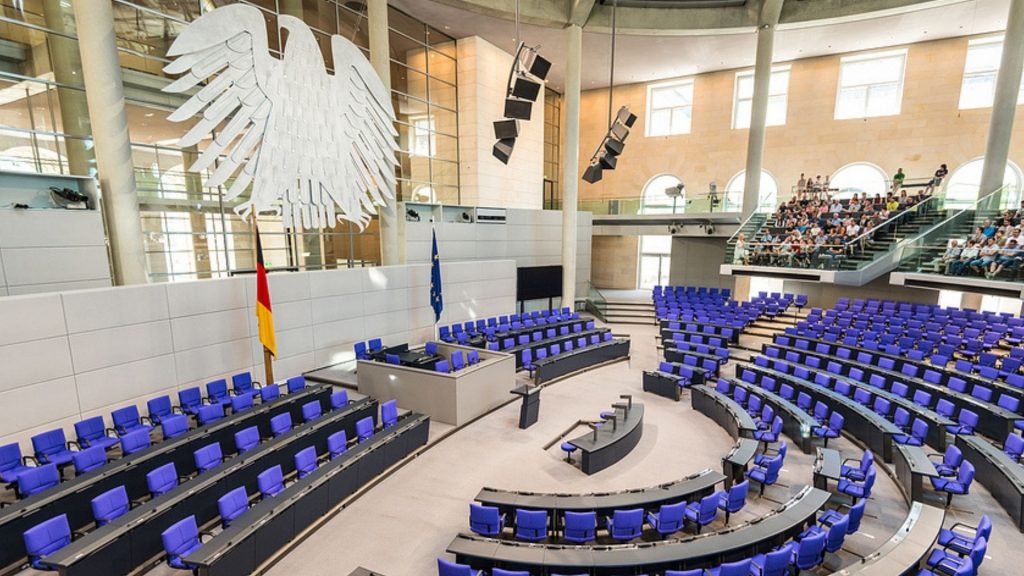 Bundes-Notbremse: Bundestag stimmt zu