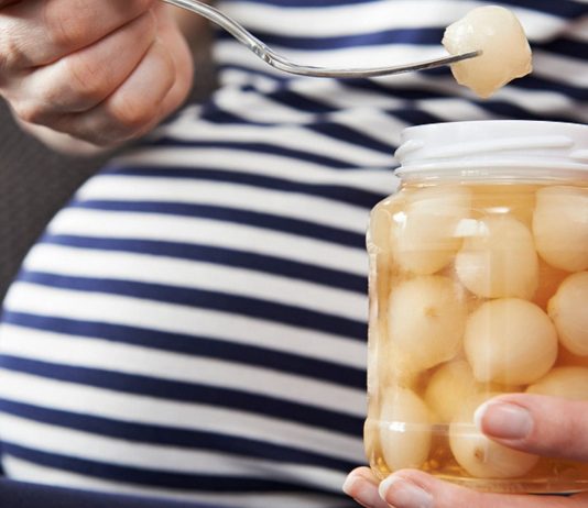 Zwiebeln sind auch während der Schwangerschaft gesund.