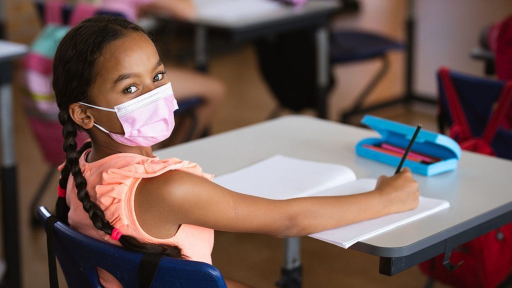 Masken & Co.: Lockerungen überall! Nur nicht für unsere Schüler?