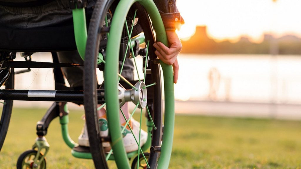 „Warum hat der Mann Räder am Hintern?“ Mit Kindern über Behinderungen sprechen