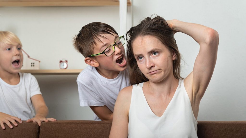 „Sagt uns Mamas nicht ständig, dass wir jede Sekunde genießen müssen.”