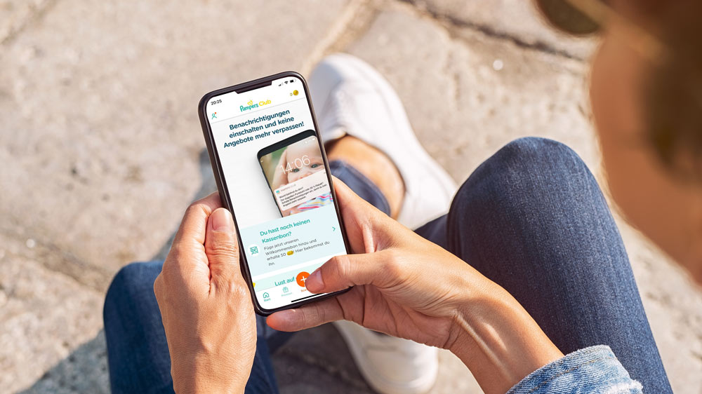 Durch regelmäßige Rabattcodes sparst du mit der Pampers App viel Geld.