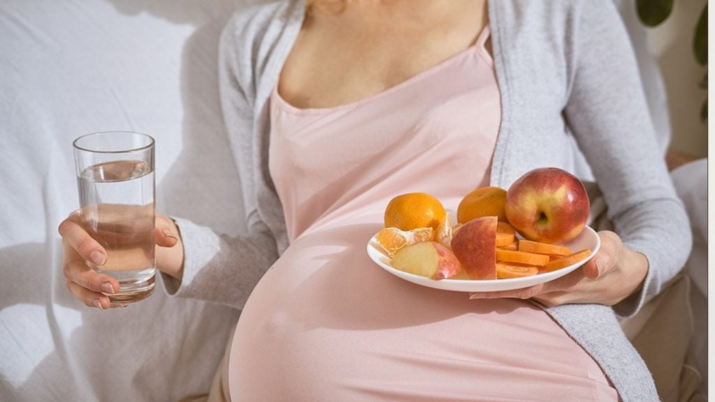 Vitamin C in der Schwangerschaft: Keine extra Präparate nötig